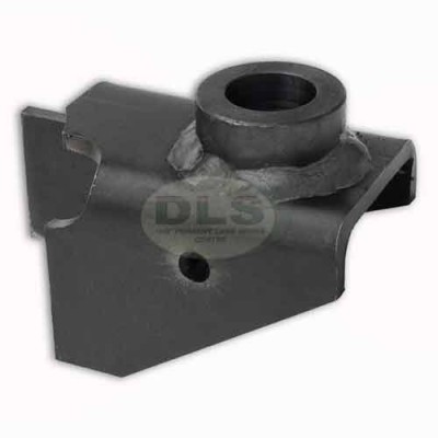 Anti-roll Bar Bracket RH Rear - Defender, Discovery 1, Range Rover Classic DA5363