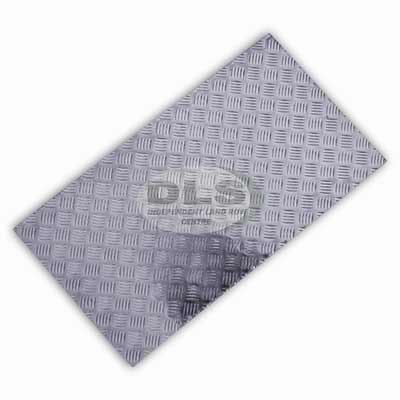 Drop-down Tailboard Chequer Plate Trim Natural finish Land Rover Defender, Series LR183