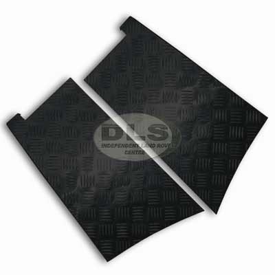 Rear Corner Chequer Plate Set Black - Defender 110